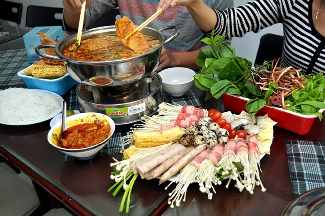 khu ăn uống cao cấp chuyên cung cấp các món ăn ngon, đẳng cấp và bổ dưỡng tại Sài Gòn